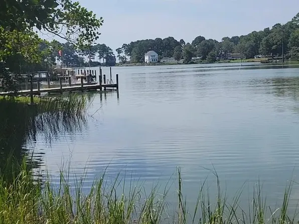 0 Holly Grove Ln, Reedville, VA 22539