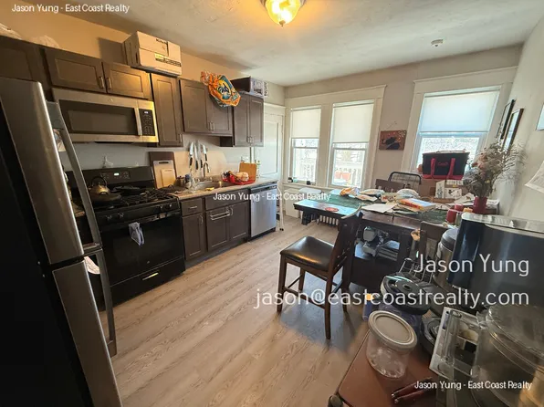 25 Lourdes Ave APT 1, Boston, MA 02130