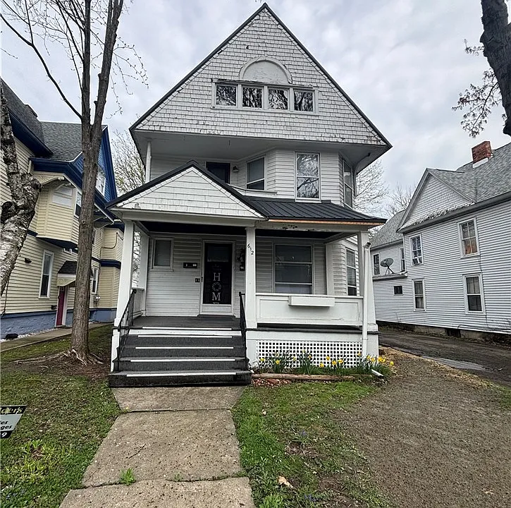 612 W Church St #B