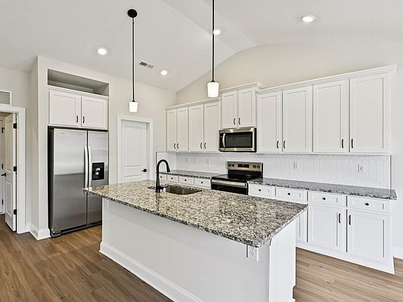 Your chef-ready kitchen awaits!