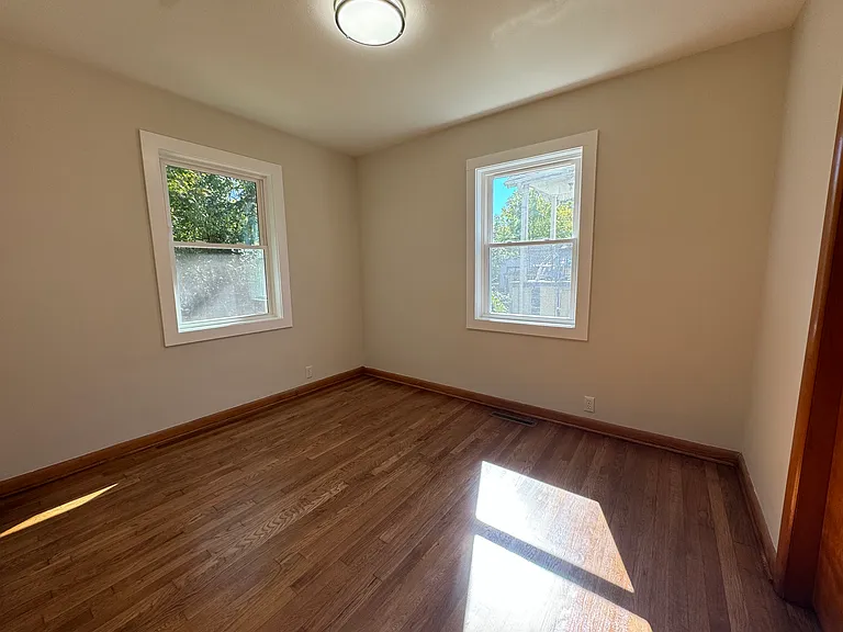 928 Meadow Dr — Photo 22
