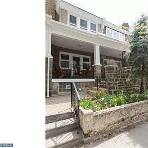 1st image of 869 N Woodstock St