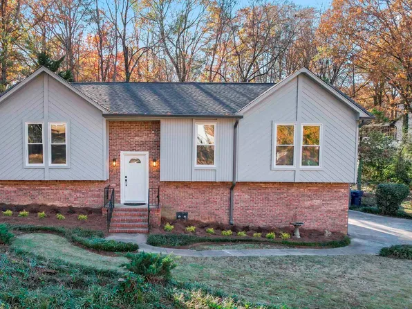 1010 Jims Pl, Alabaster, AL 35007