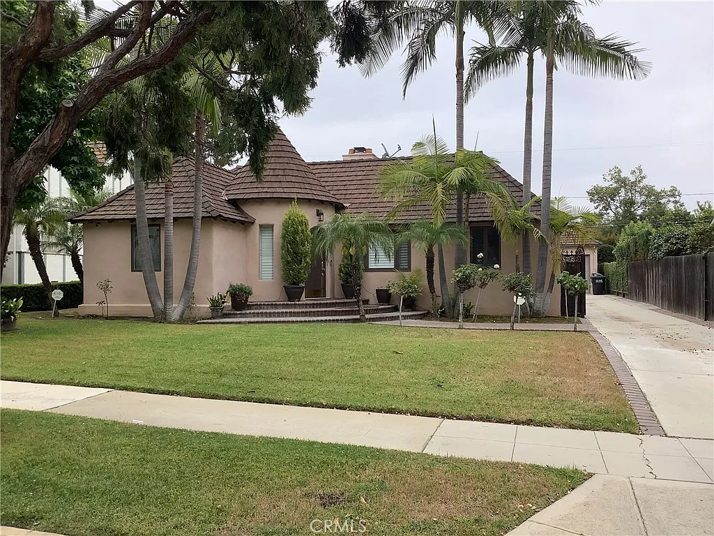 Building Photo - 1480 Rubio Dr
