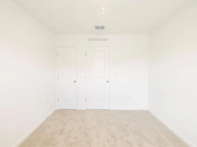 104 Royal Ranch Rd — Photo 50