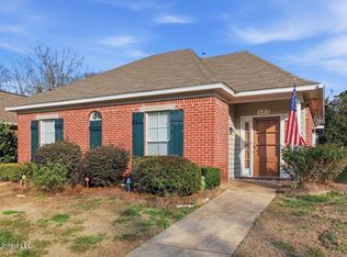 603 Camdenpark Dr, Ridgeland, MS 39157