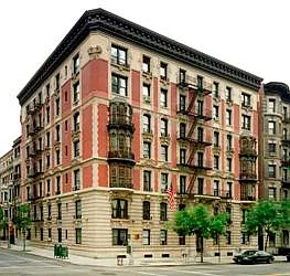 925 West End Avenue in Upper West Side