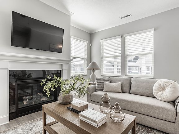4th image of 805 Sapp Cir