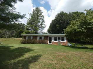 555 Dry Fork Rd, Chilhowie, VA 24319