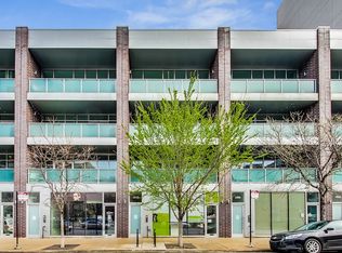 1006 W Monroe St APT 4, Chicago, IL 60607