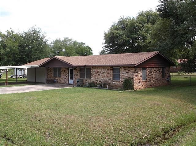 2nd image of 120 Dale Dr