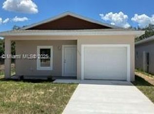 1447 Las Villas Blvd, Sebring, FL 33870