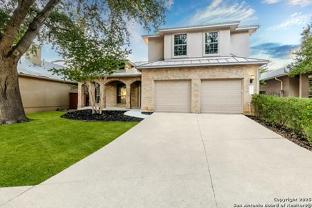 3 bed, 2.5 bath, 2391 sqft, $3,800 — Photo 1
