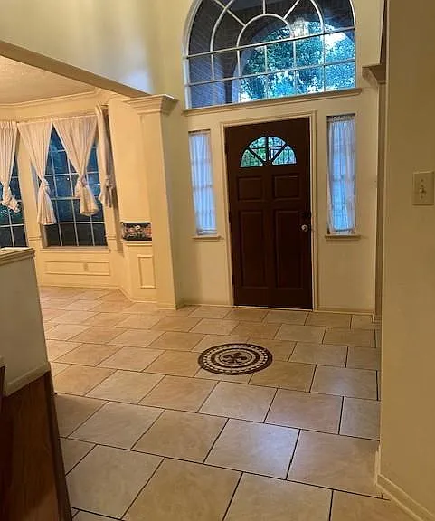 14731 Ridgechase Ln — Photo 3