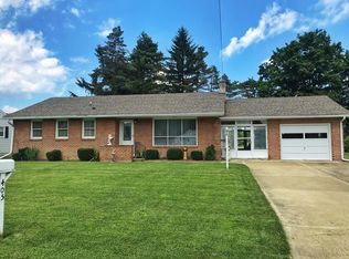 405 Maple Dr, Elmira, NY
