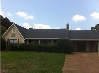 335 Meadow Ridge Dr, Ridgeland, MS 39157