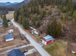Nka N Riley Creek Rd, Laclede, ID 83841