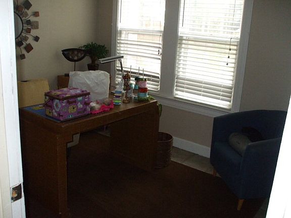5th image of 810 Avenue B