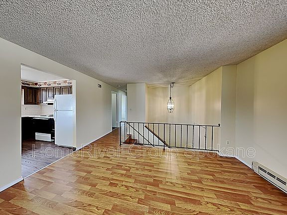 2nd image of 12622 E 31st Ave