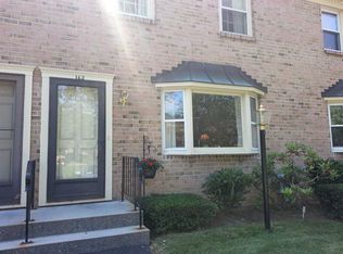 162 Williamsburg Ct, Albany, NY 12203
