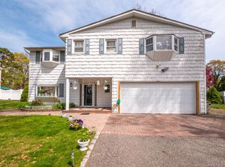 19 Milford Drive, Central Islip, NY 11722