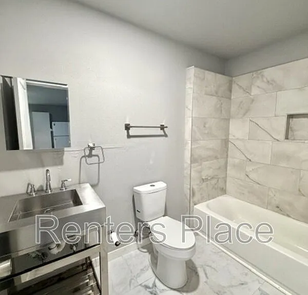 1322 N Birmingham Pl #C — Photo 7