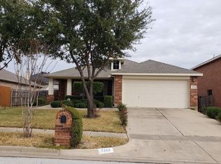 3421 Barberry Rd, Grapevine, TX 76051