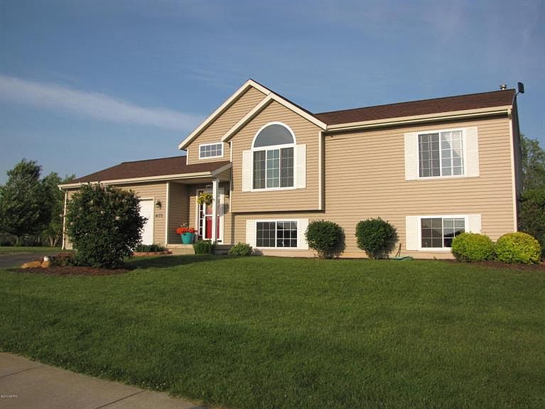1st image of 4172 Ives Farm Ln NE