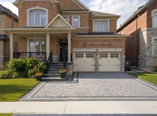 4 Buttonwood Rd, Brampton, ON L6P 4J9