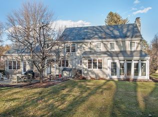 194 Eliot St, Brookline, MA 02467