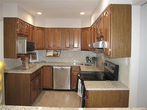 5th image of 9561 Lydell Dr
