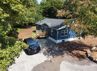 5 Double D Dr, Equinunk, PA 18417