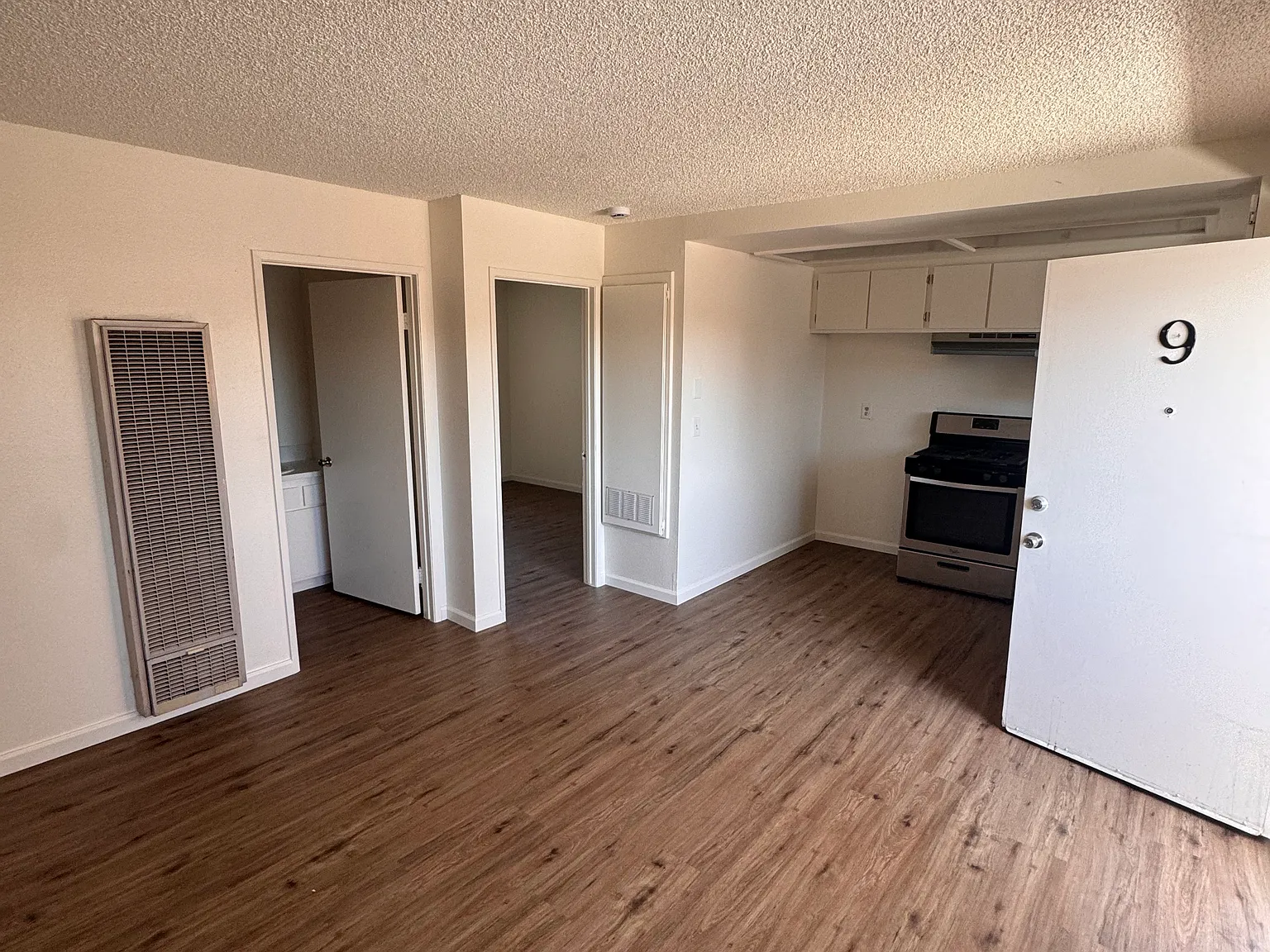 1 bed, 500 sqft, $1,650 — Photo 3