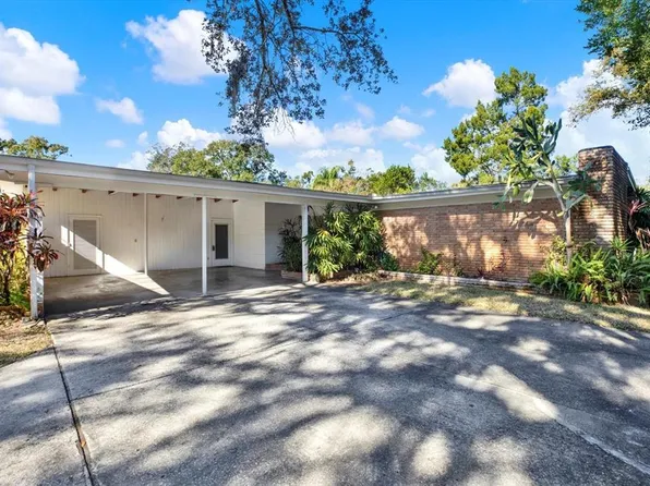 121 Siobhan Ave, Tampa, FL 33613