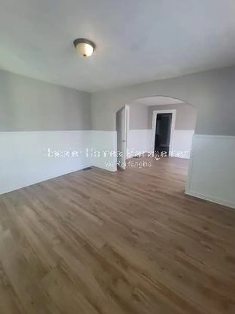 1 bed, 1.0 bath, 702 sqft, $900 — Photo 3