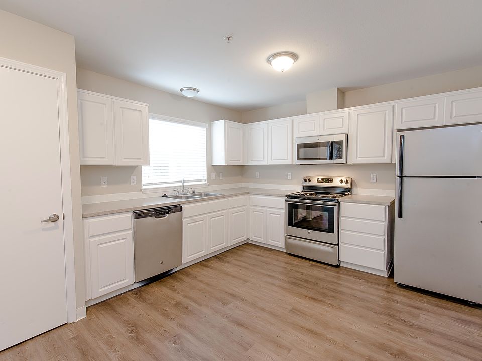 1st image of 5606 112th St E #5606I