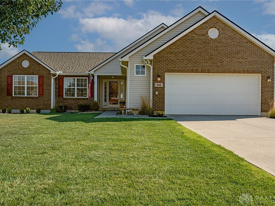 1st image of 44 Oleander Dr