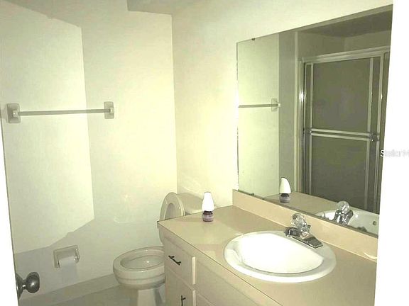 4th image of 2239 Firestone Pl