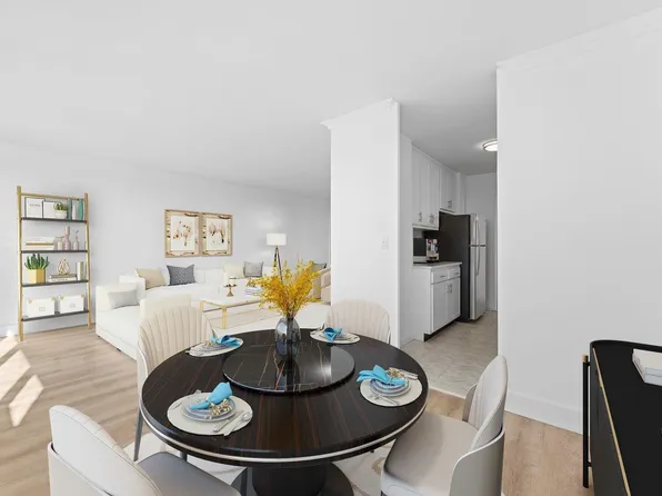 10 Huron Avenue image 2 of 33