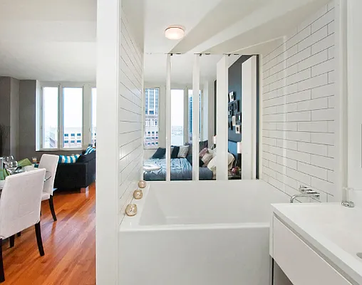 Sold by Modern Spaces | media 5