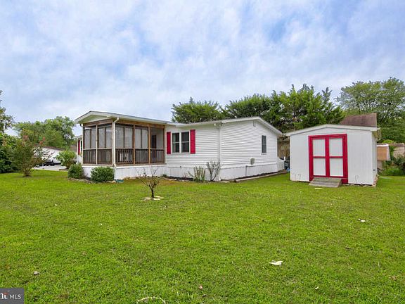 2nd image of 23590 E Beach Dr