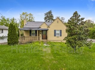 2935 Woodrow Dr, Knoxville, TN 37918