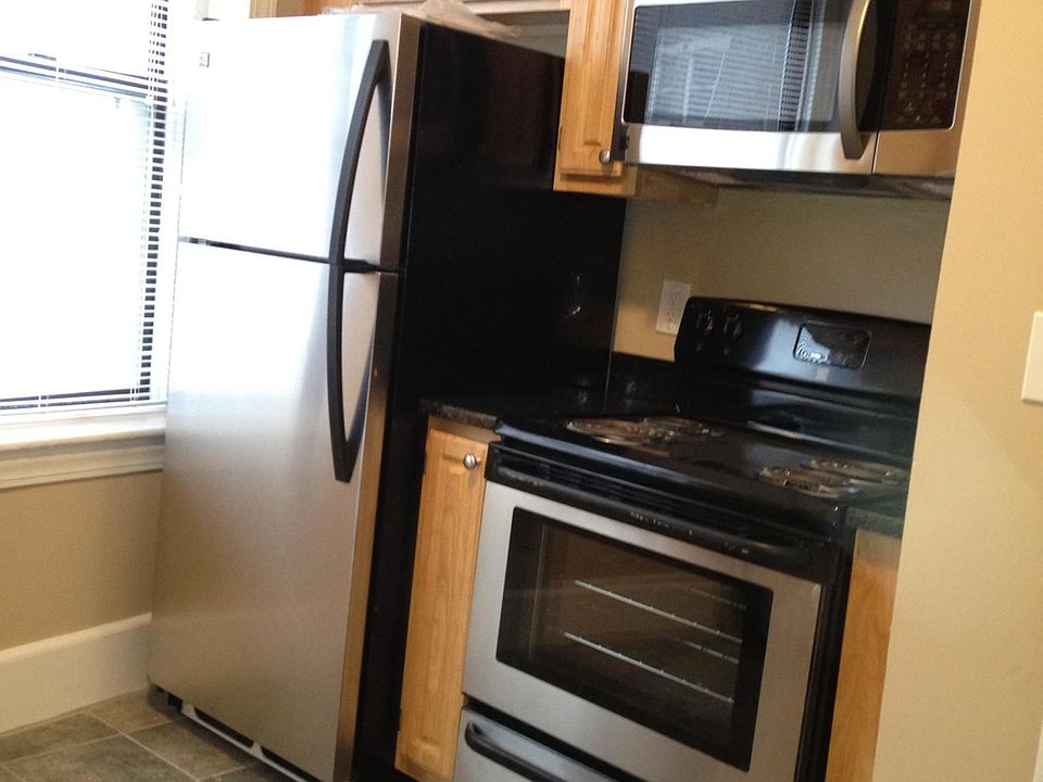 2nd image of 1321 Commonwealth Ave #27C