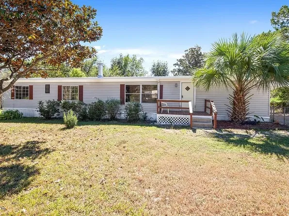 10394 SE 148th St, Summerfield, FL 34491