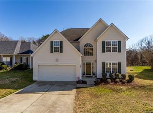 5625 Davis Ridge Dr, Charlotte, NC 28269