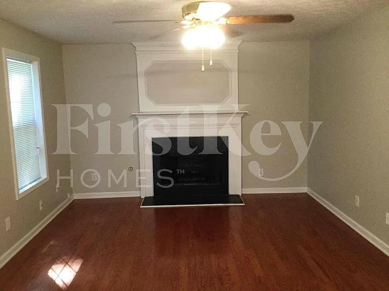 162 Olympic Dr — Photo 7