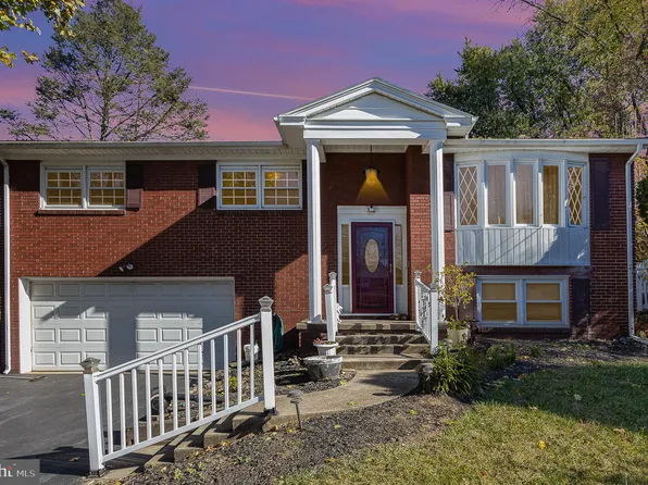 2555 Durham Rd, York, PA 17402