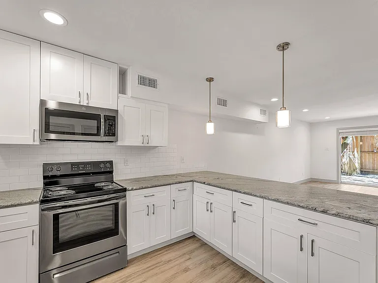 The Dawson at Stratford Apartments — Photo 121