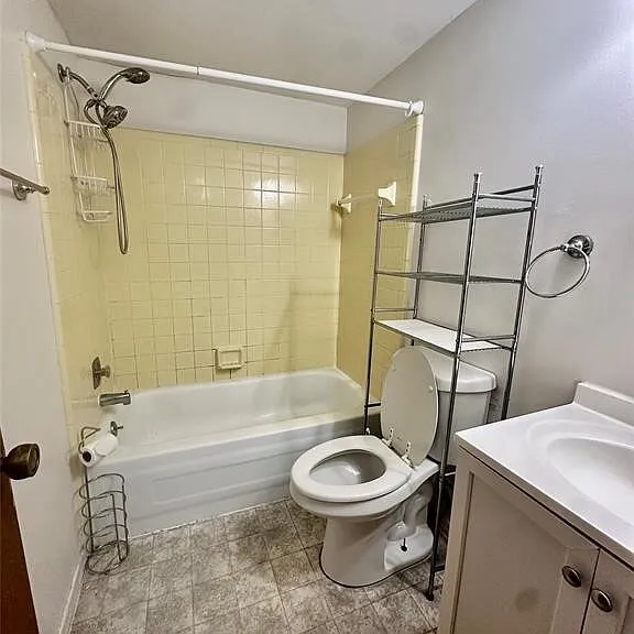 21669 Tulipwood Ave — Photo 16
