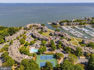 2004 Quay Village Ct APT T1, Annapolis, MD 21403